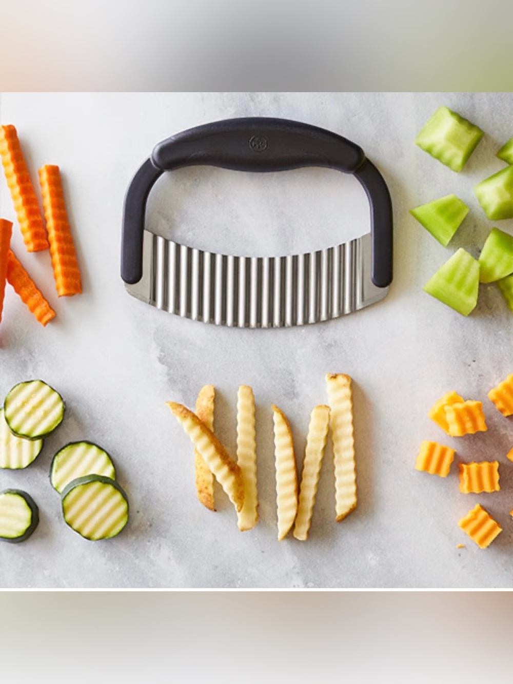 Pampered Chef Crinkle Cutter old style